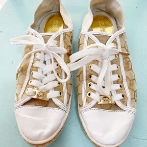 ******SOLD******Michael Kors size 7/37 Women’s Espadrilles.